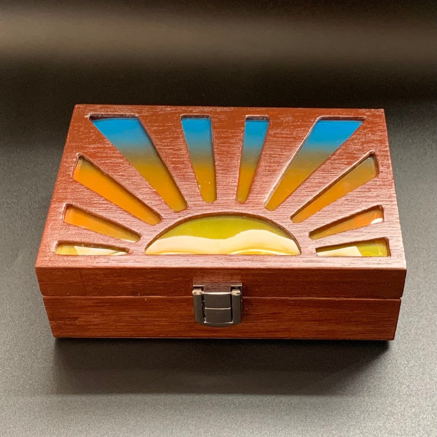 Sunrise Glow Light Wooden Box - Cognac