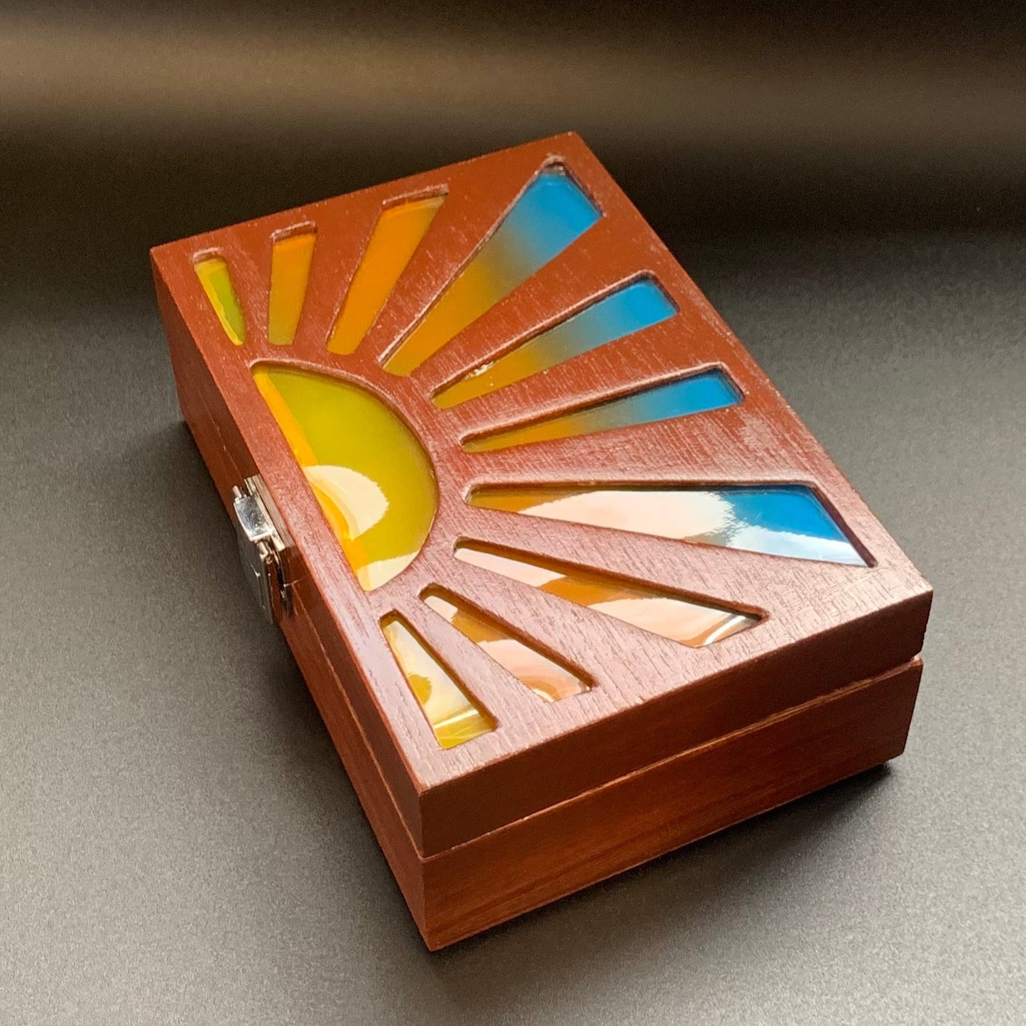 Sunrise Glow Light Wooden Box - Cognac