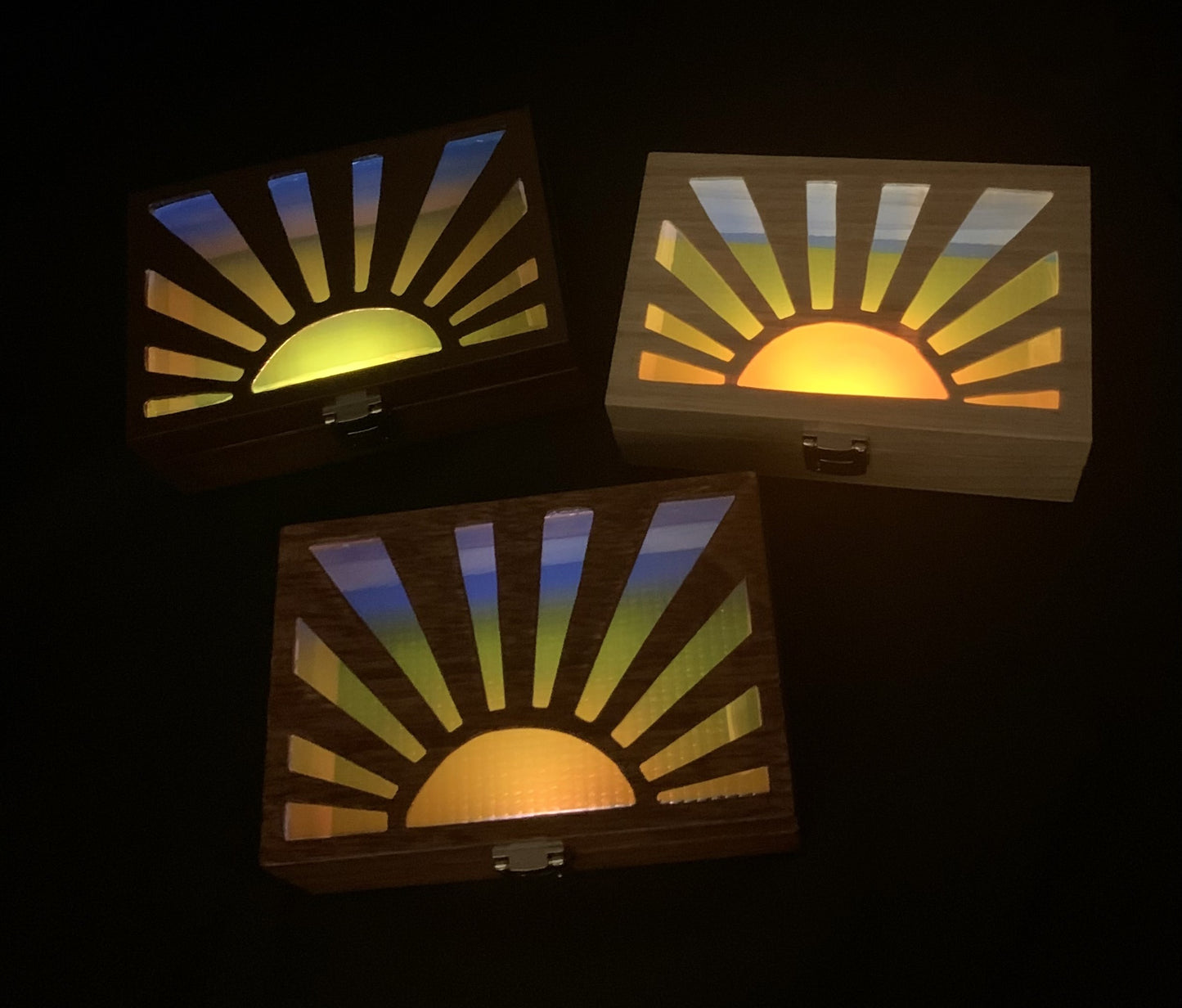 Sunrise Glow Light Wooden Box - Cognac
