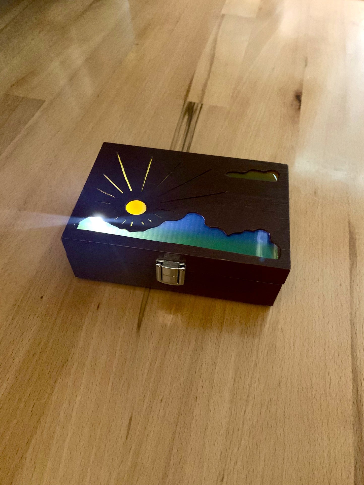 Cloud Sunrise Glow Light Wooden Box - Failed Cognac