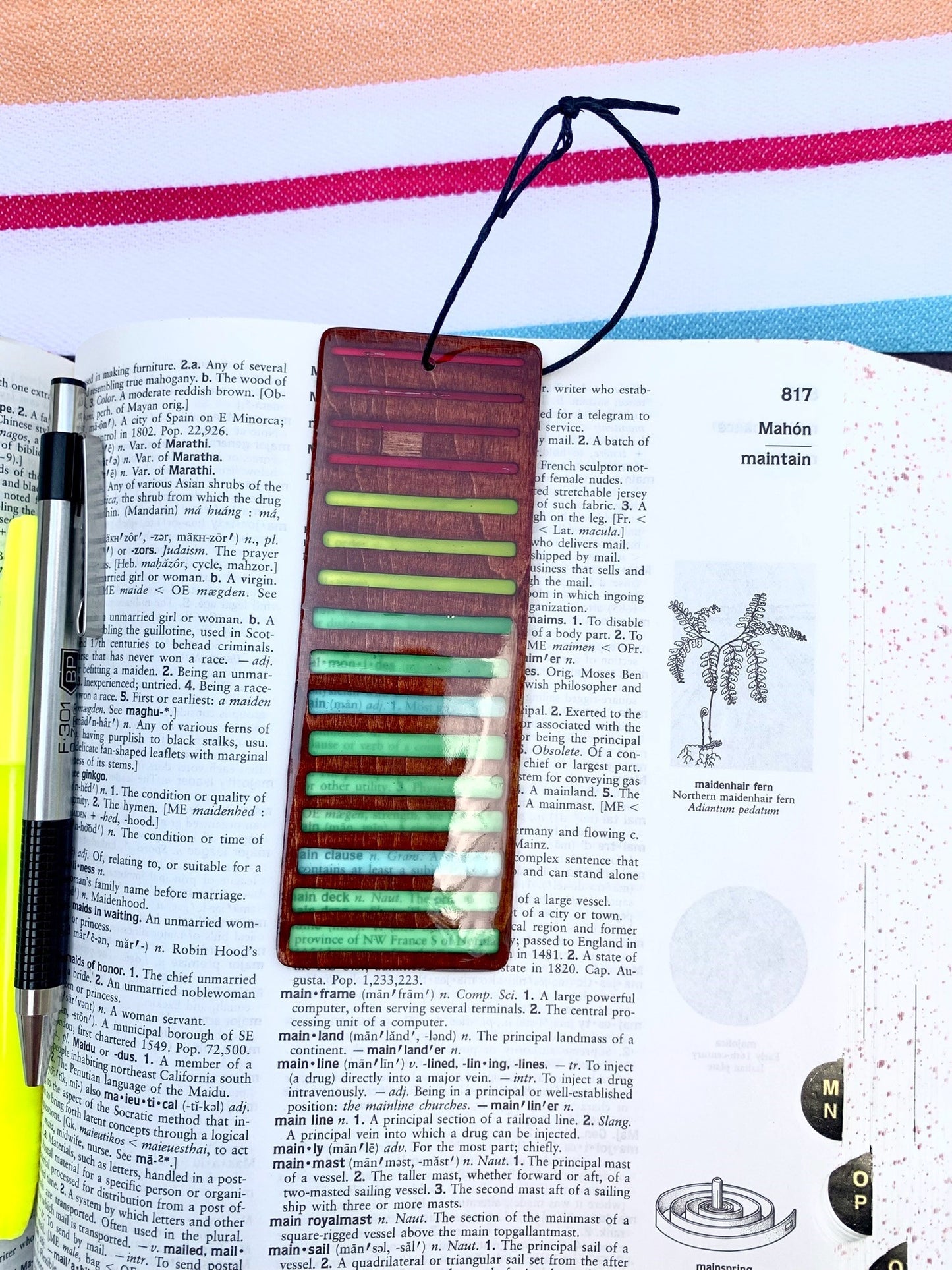 Gradient Lines Wood & Resin Bookmark - Cognac VU Meter