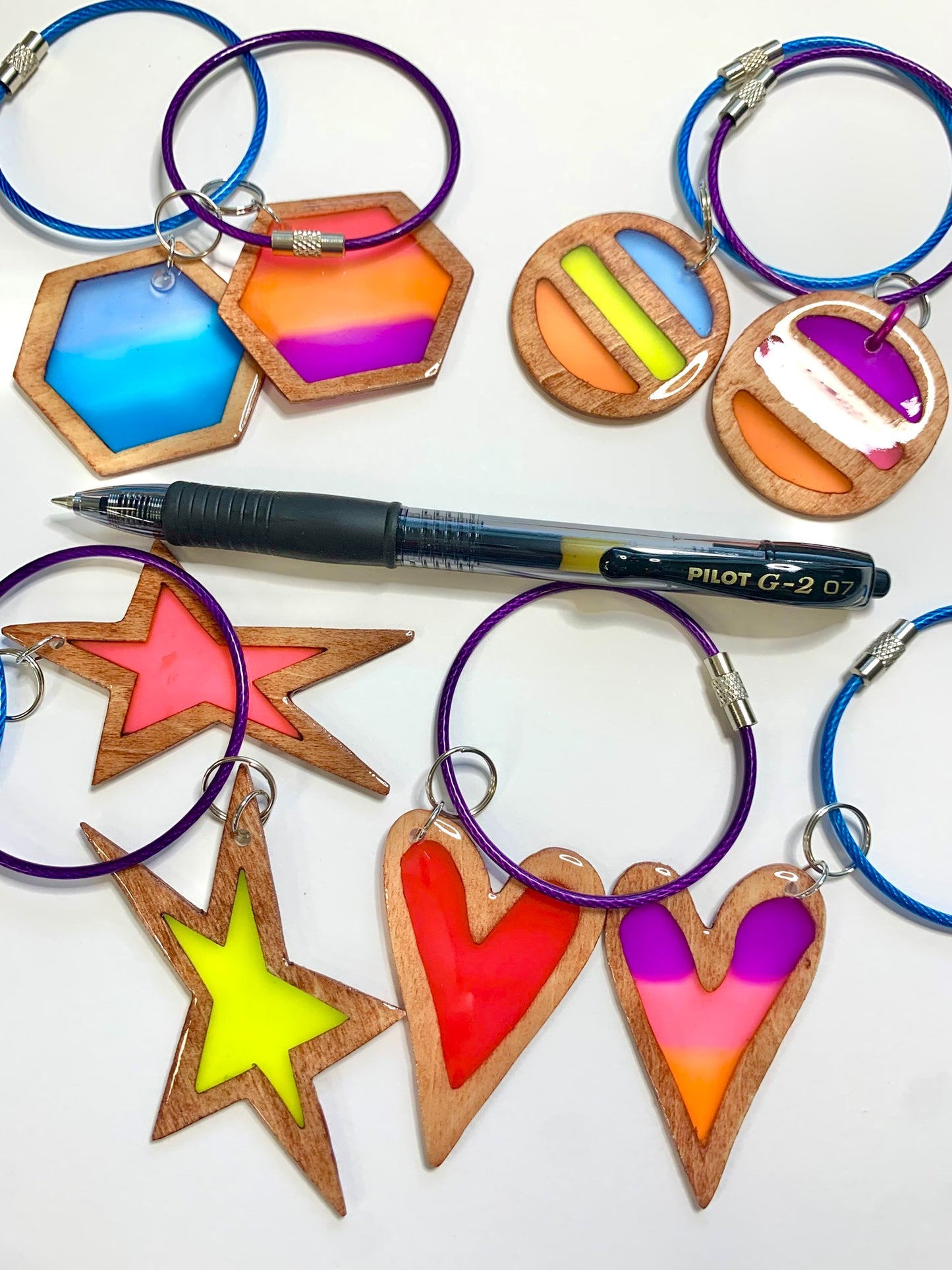 Heart Wood & Resin Keychain - Teak Sunset