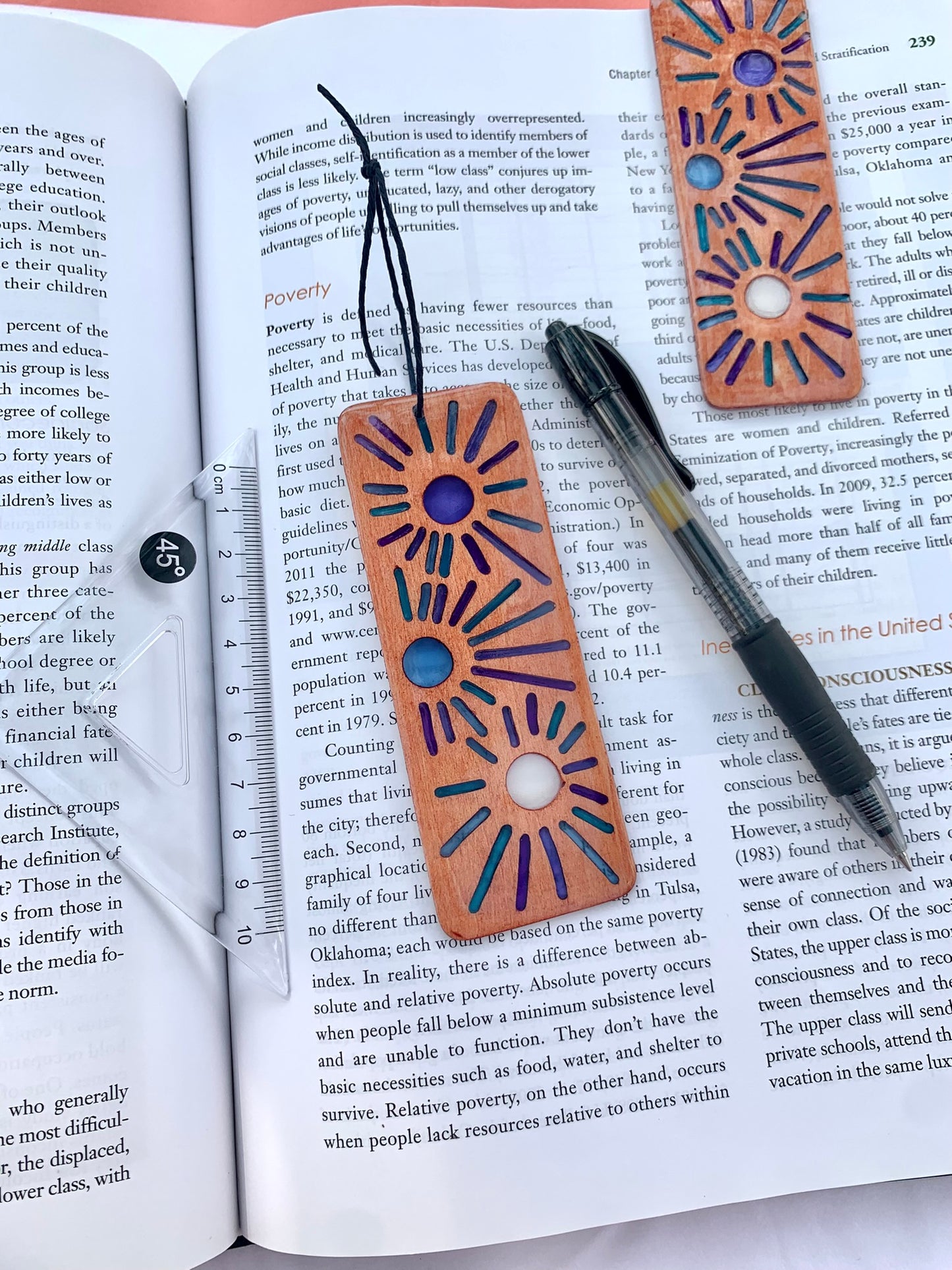 Sunburst Wood & Resin Bookmark - Teak Blues