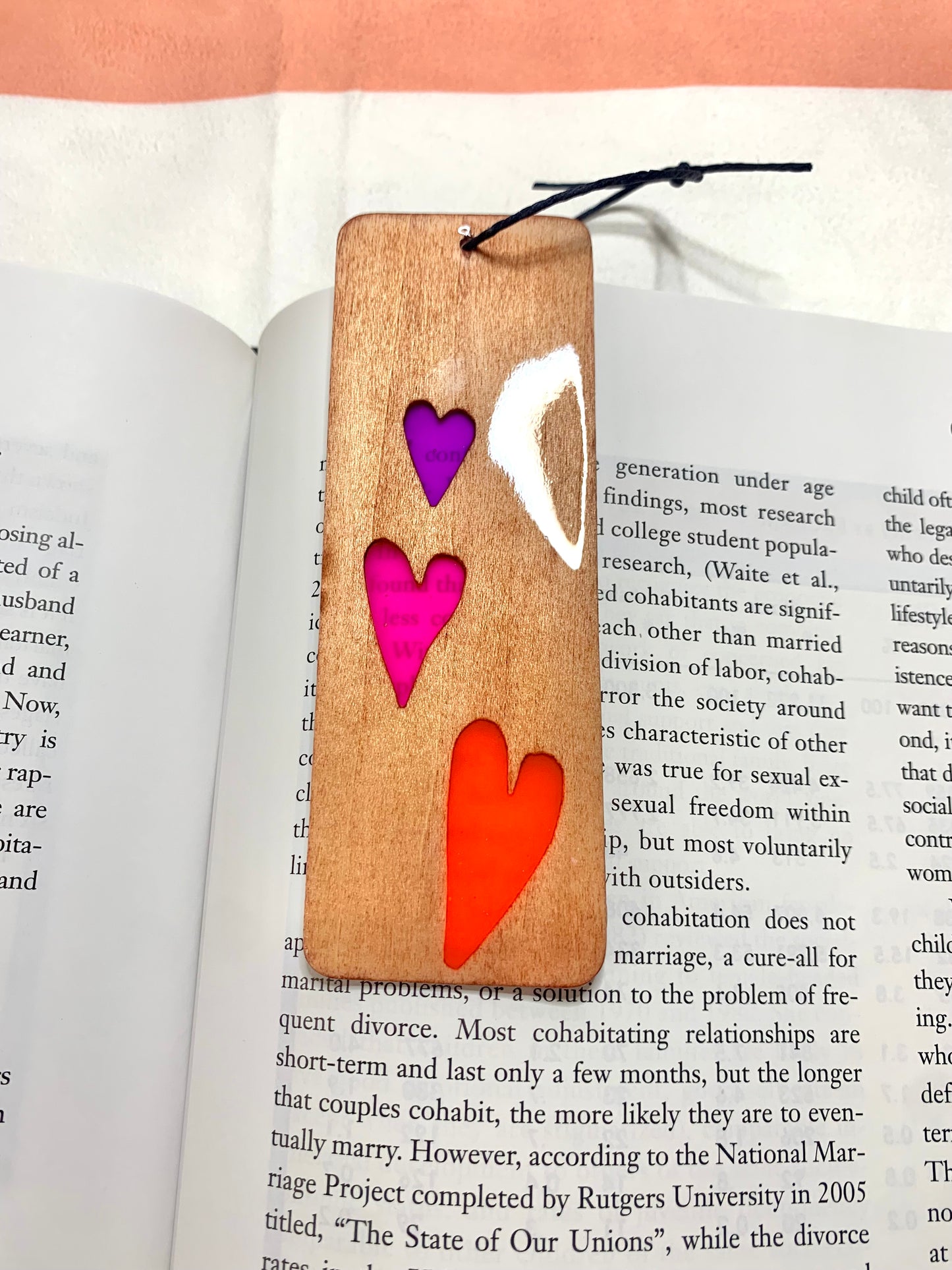 Hearts Wood & Resin Bookmark - Teak Sunset