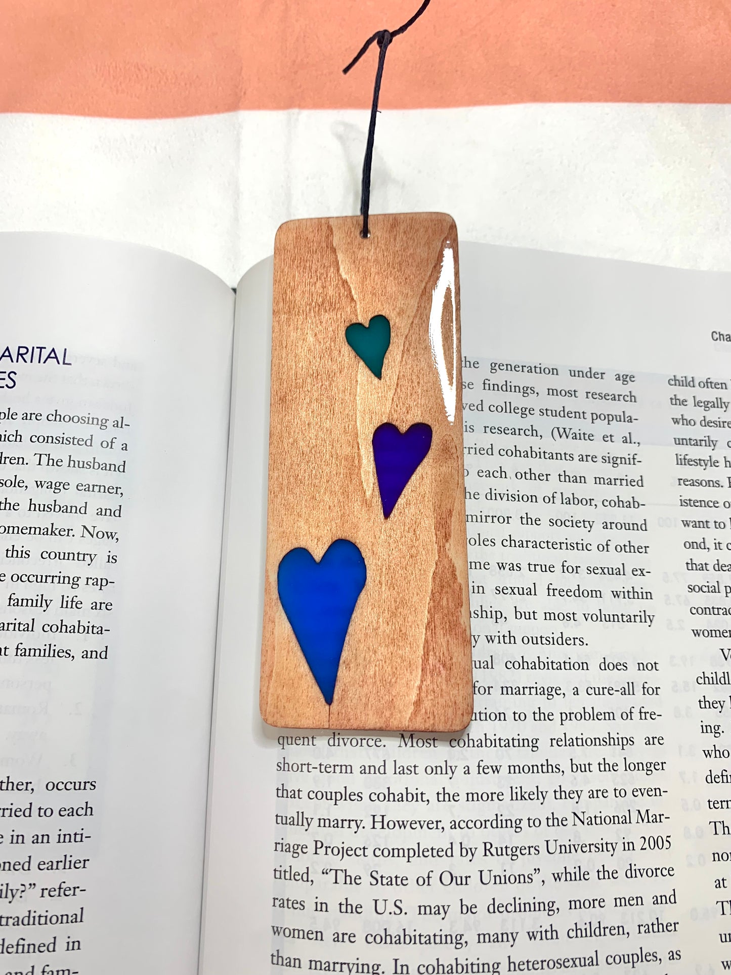 Hearts Wood & Resin Bookmark - Teak Blue