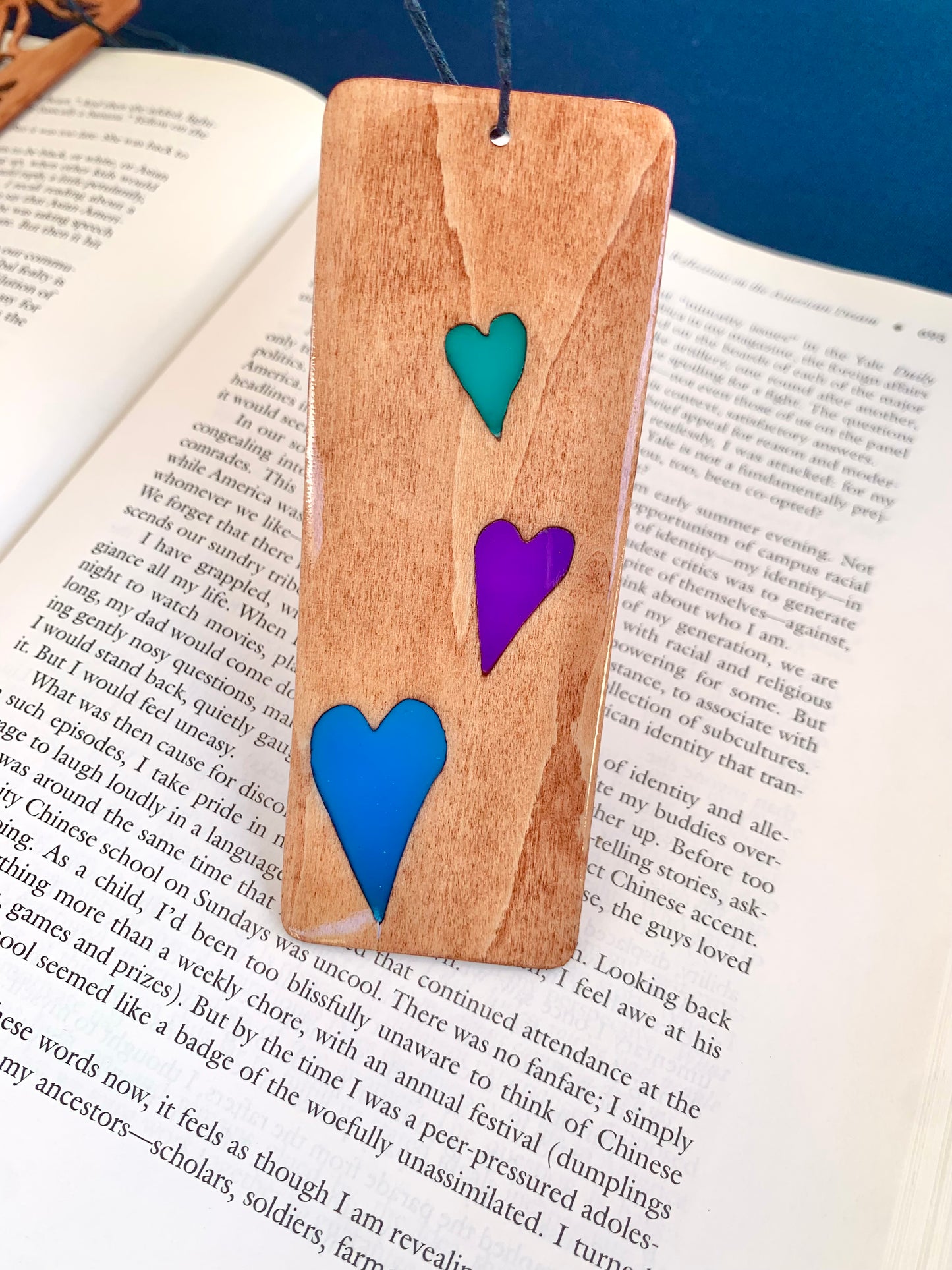 Hearts Wood & Resin Bookmark - Teak Blue