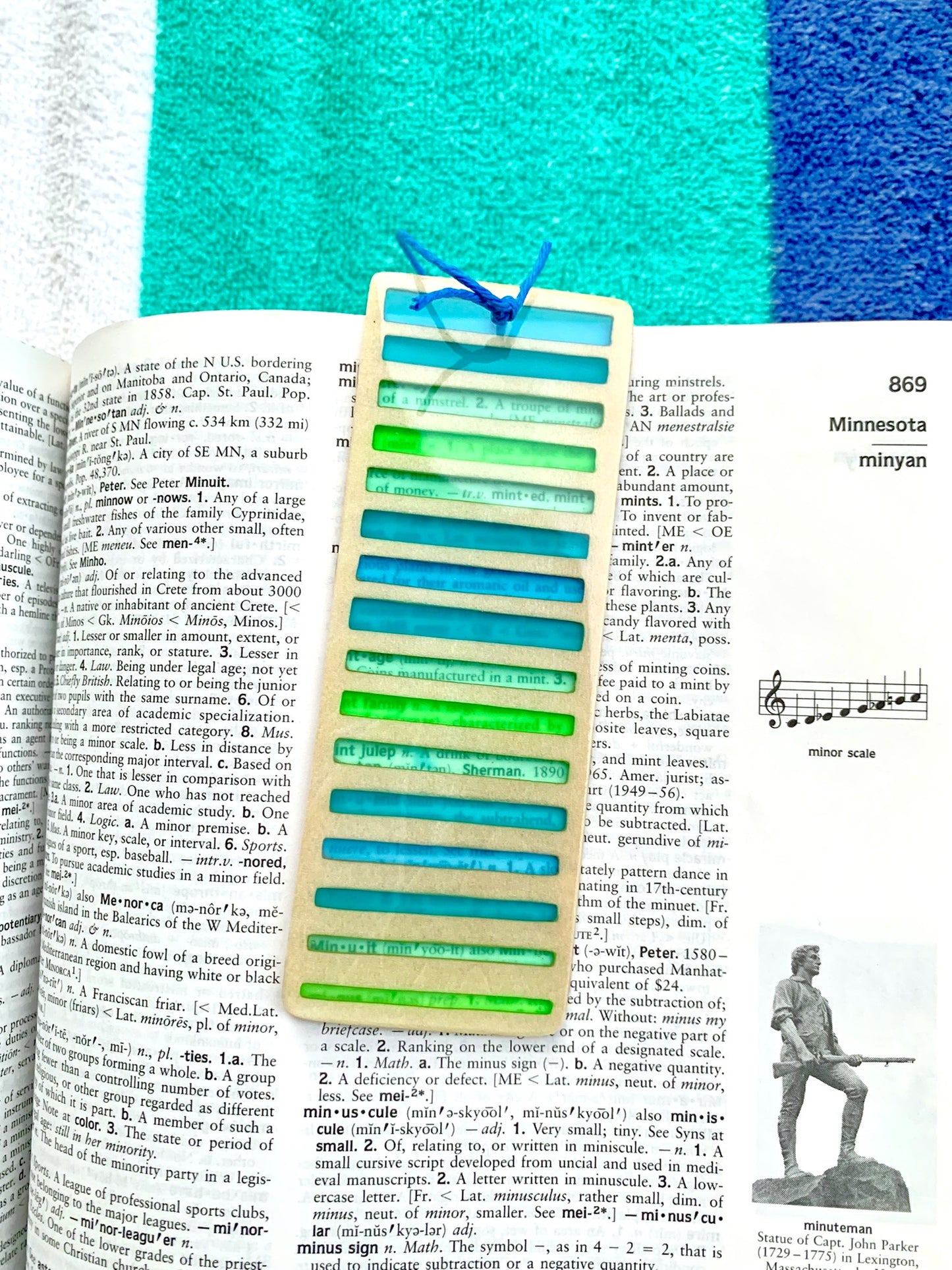 Gradient Lines Wood & Resin Bookmark - Blue Green
