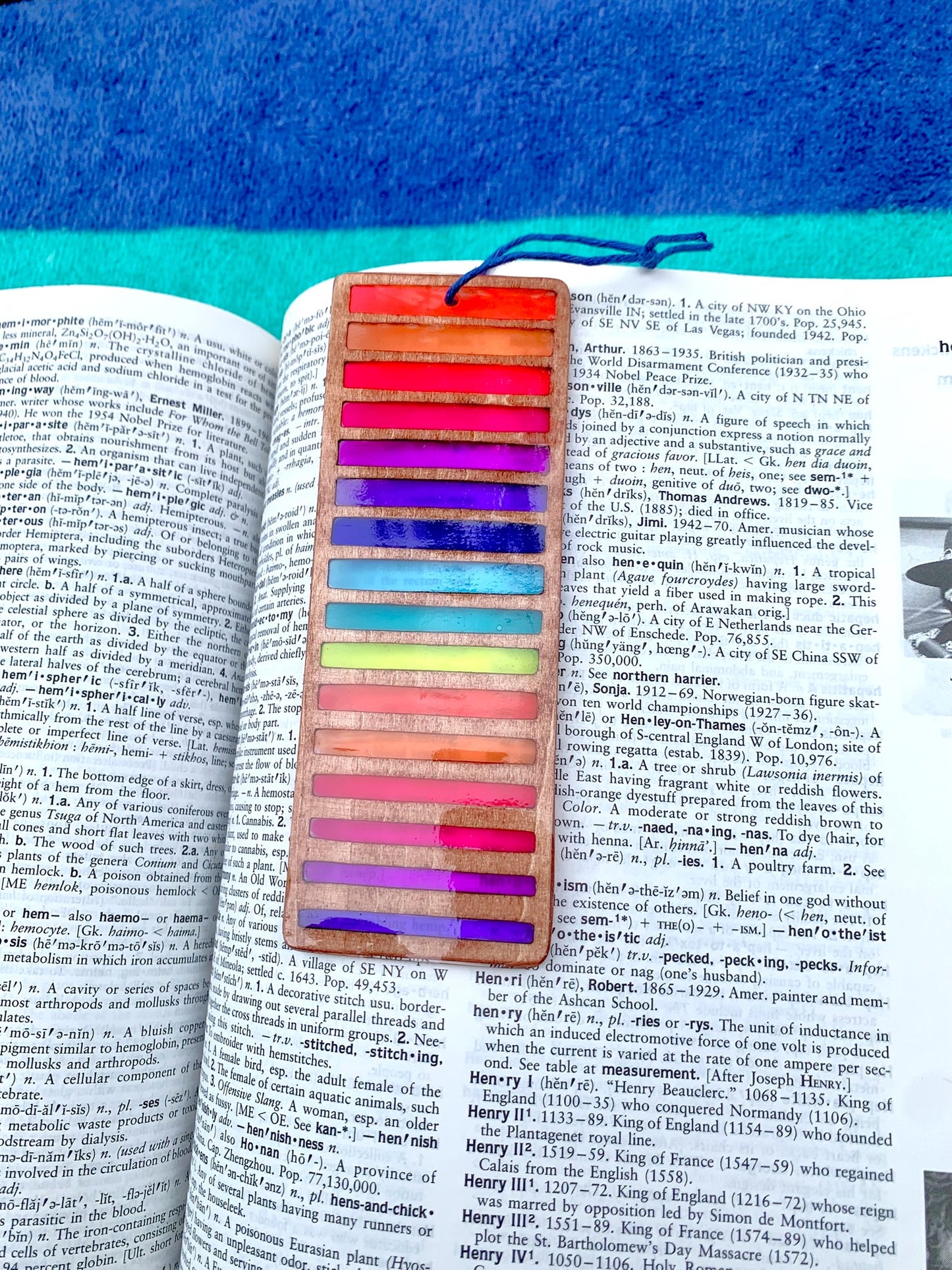 Gradient Lines Wood & Resin Bookmark - Teak Multi-color