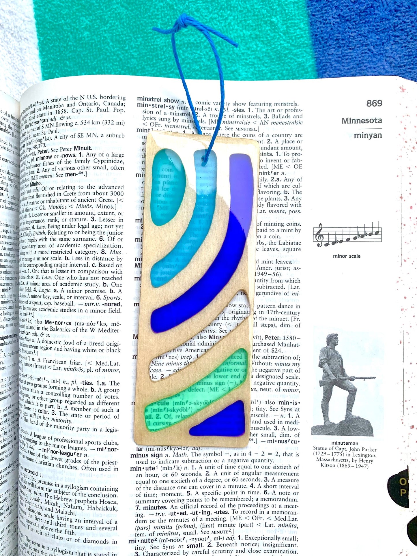 Sunset Vibe Wood & Resin Bookmark - Basswood Blues