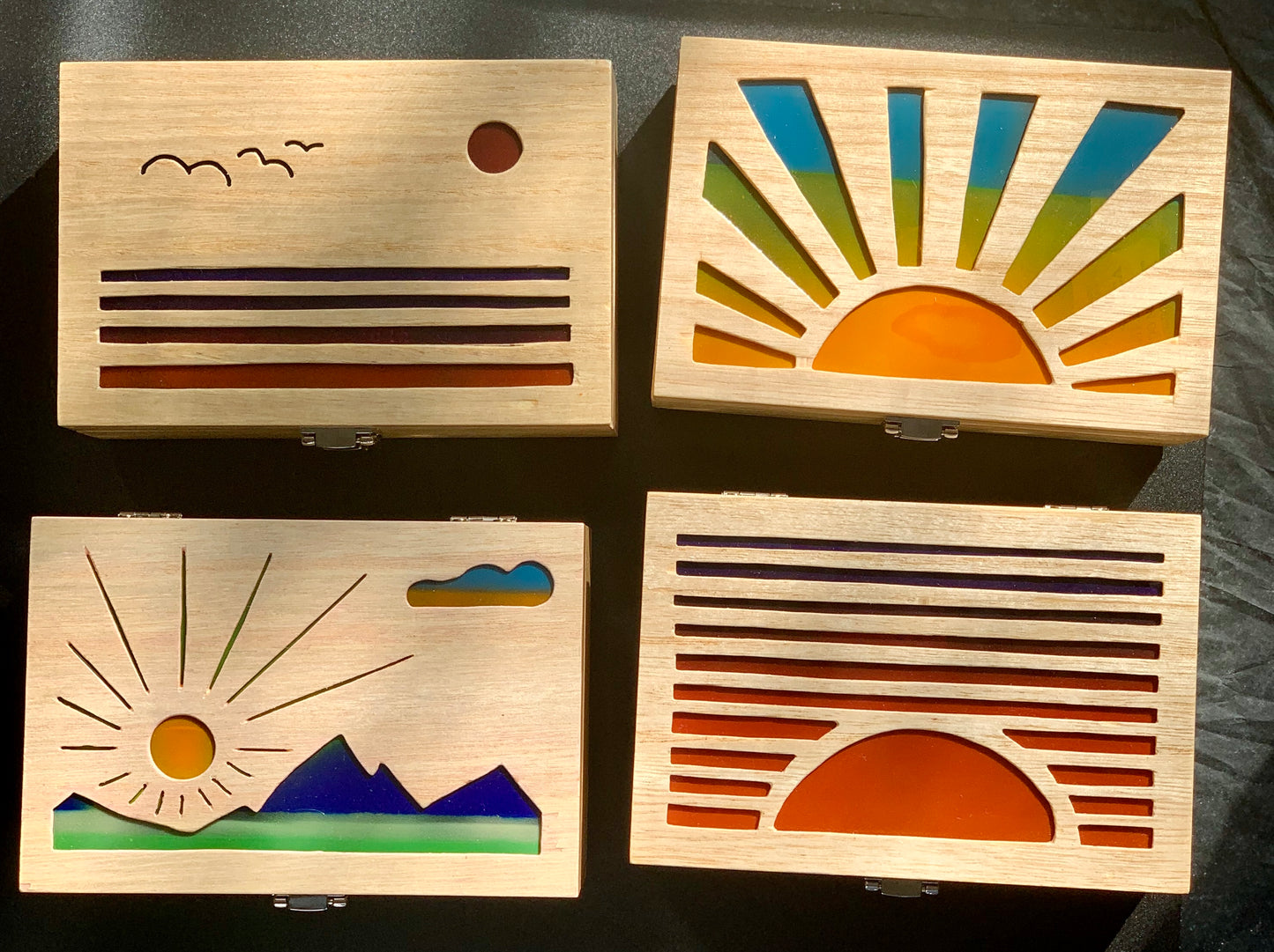 Sunrise Glow Light Wooden Box - Cognac