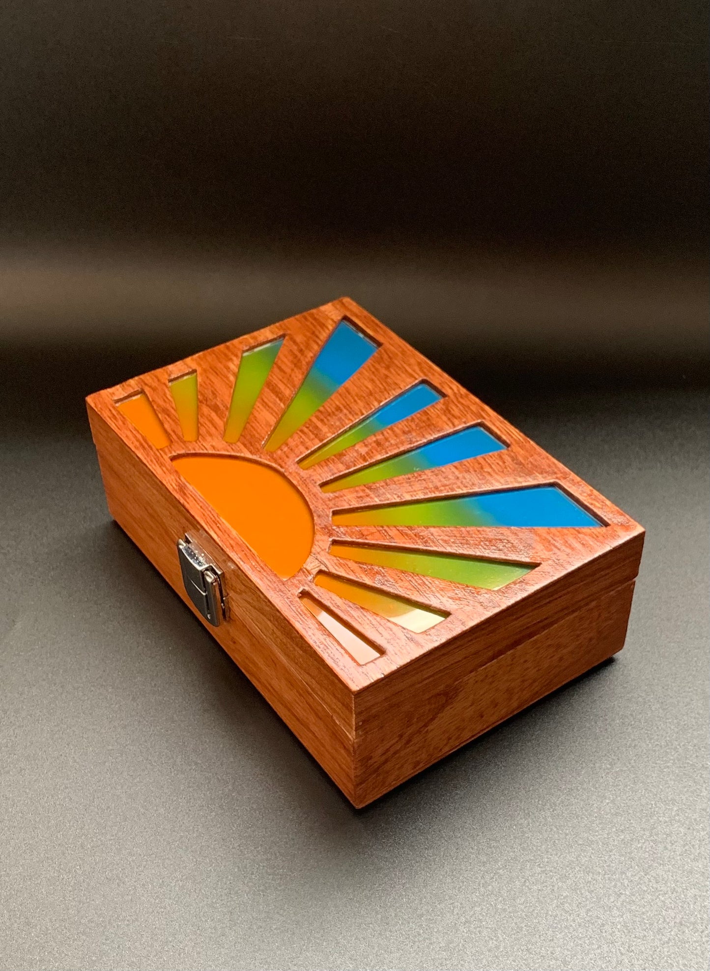 Sunrise Glow Light Wooden Box - Cognac