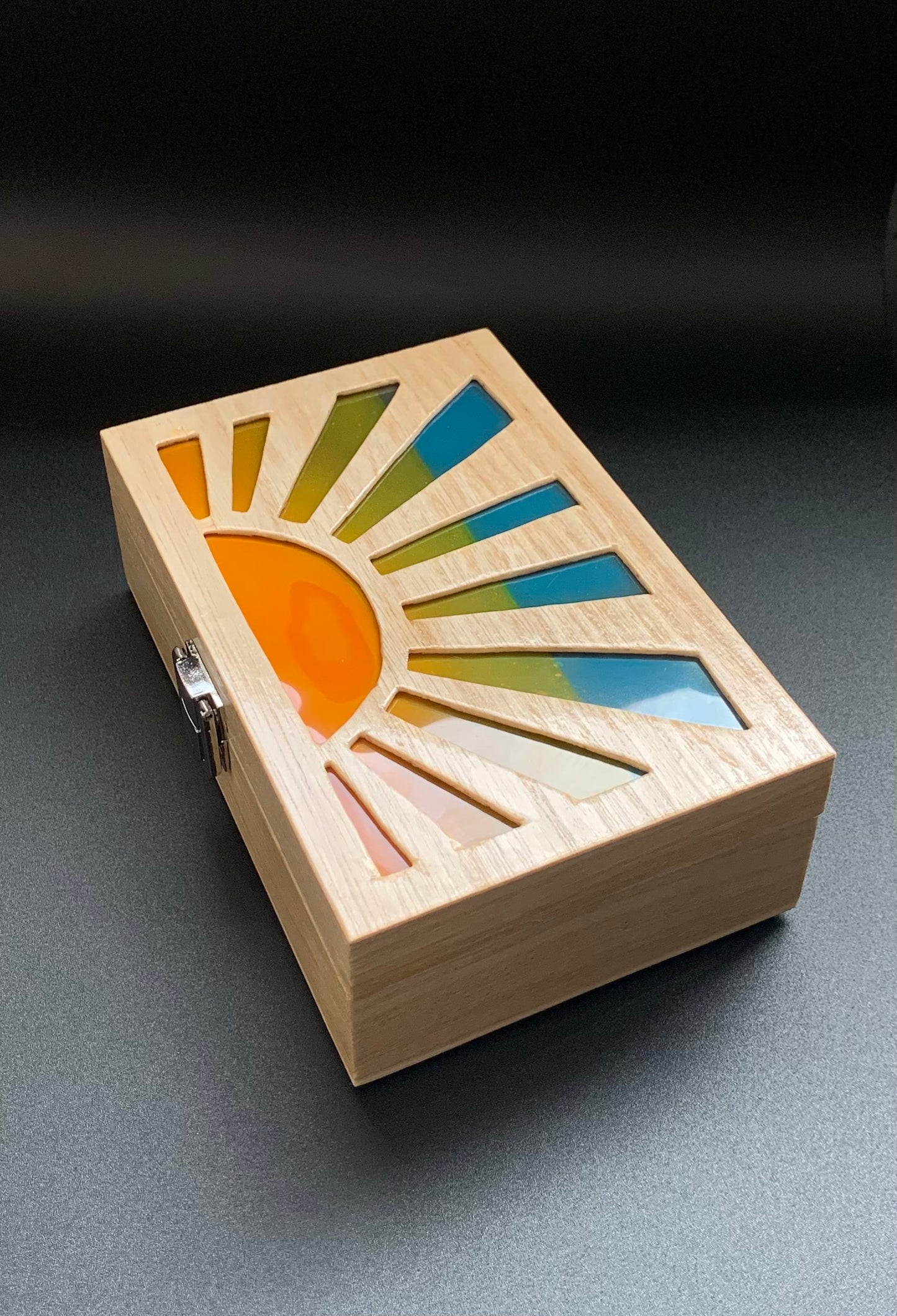 Sunrise Glow Light Wooden Box - Cognac