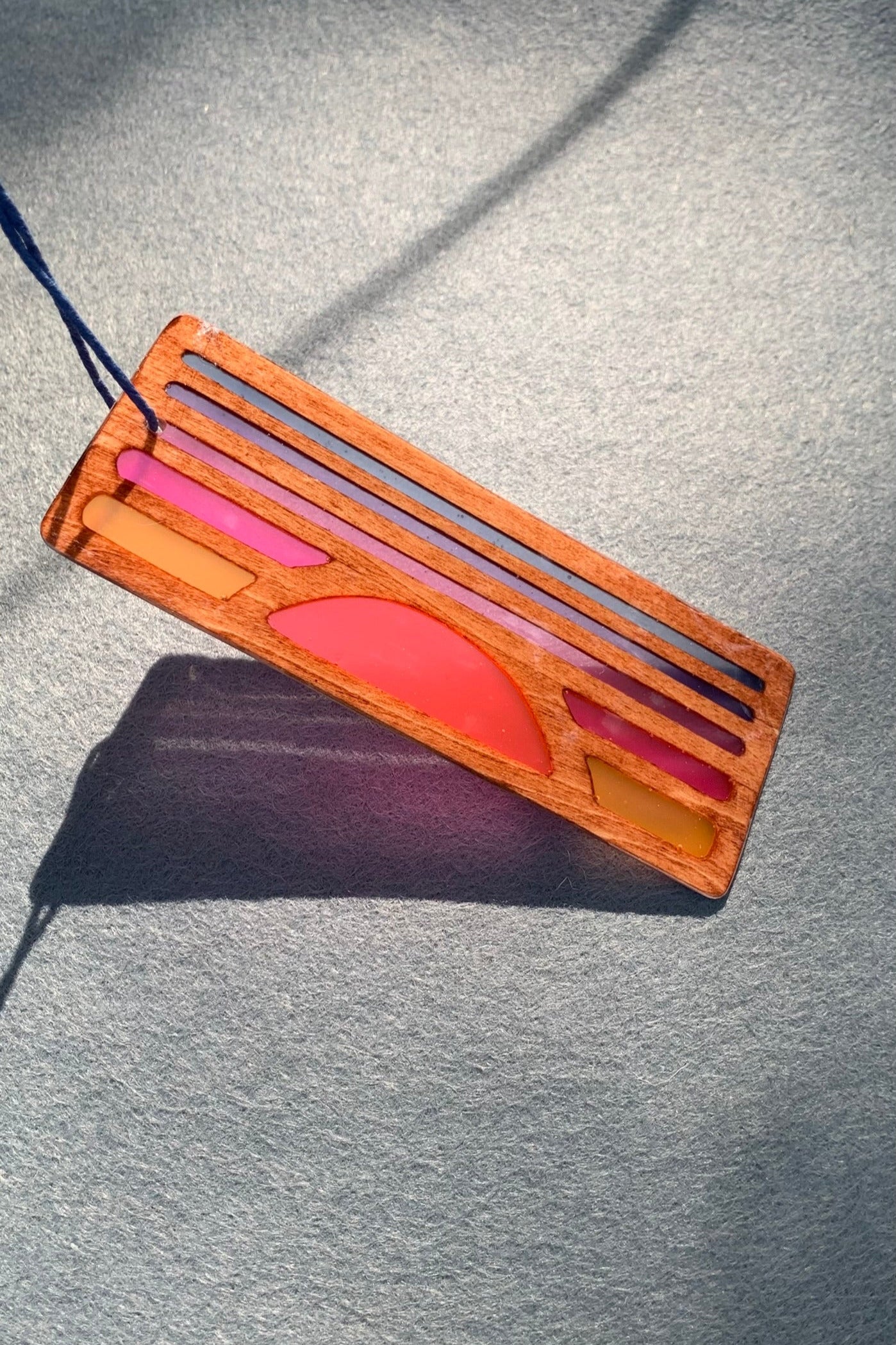 Hand cut wooden bookmark with retro sunset UV resin translucent color 