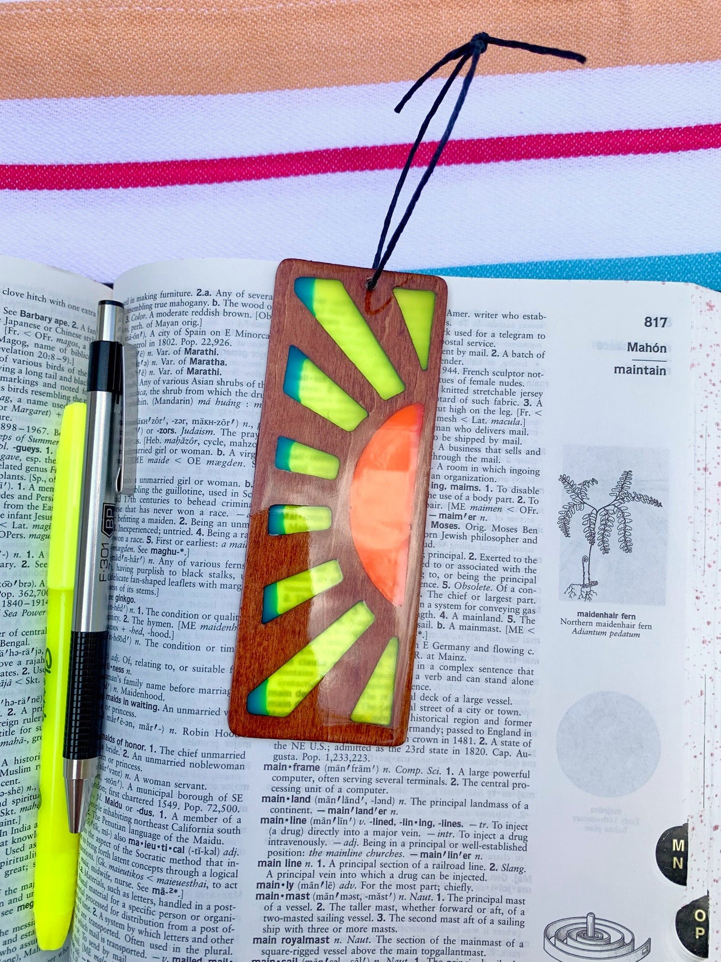 Sunrise Wood & Resin Bookmark - Cognac