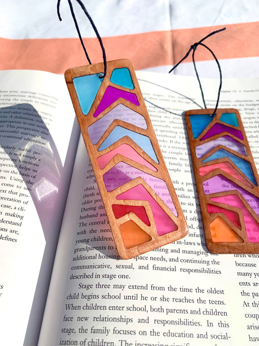 Zigzag Wood & Resin Bookmark - Teak Sunset