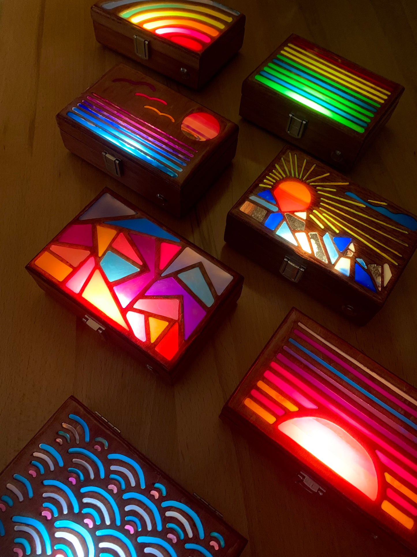 Sunset Wood & Resin Glow Light Box - Teak