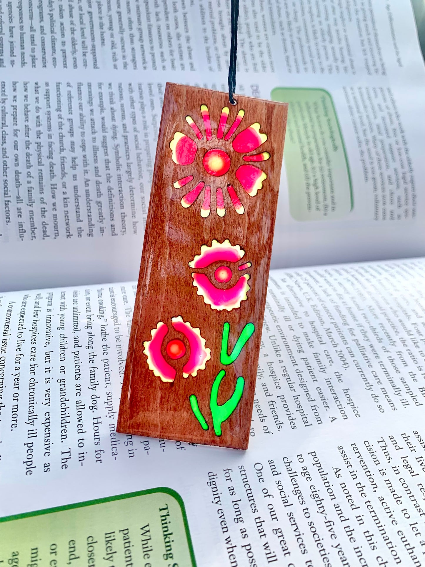 Texas Firewheel Daisy Wood & Resin Bookmark - Teak