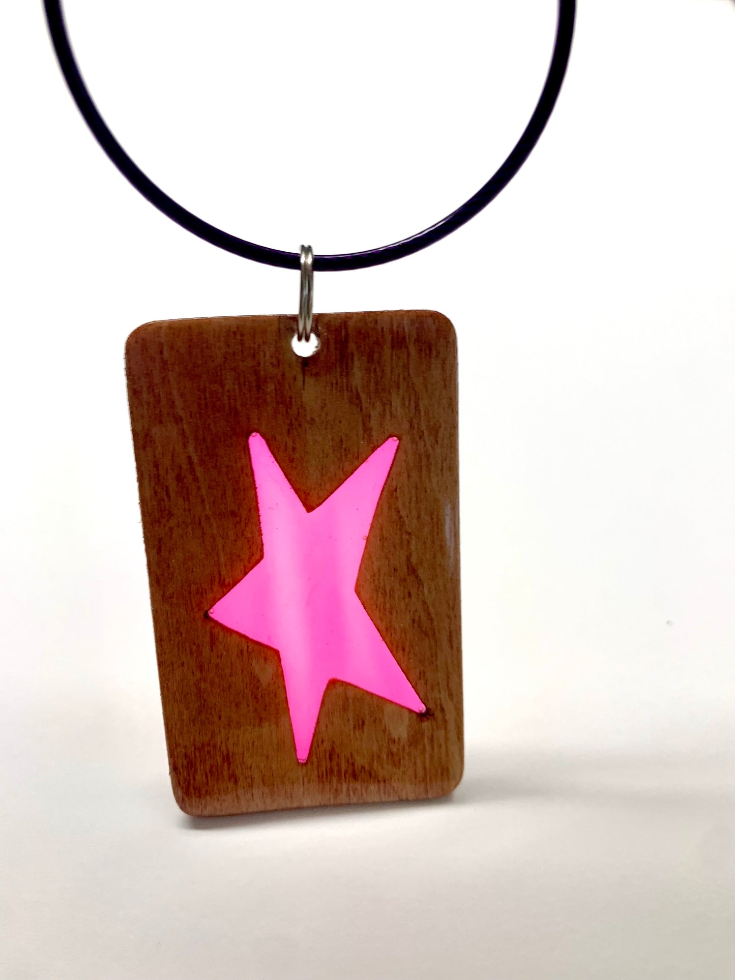 Star Wood & Resin Keychain - Teak Pink