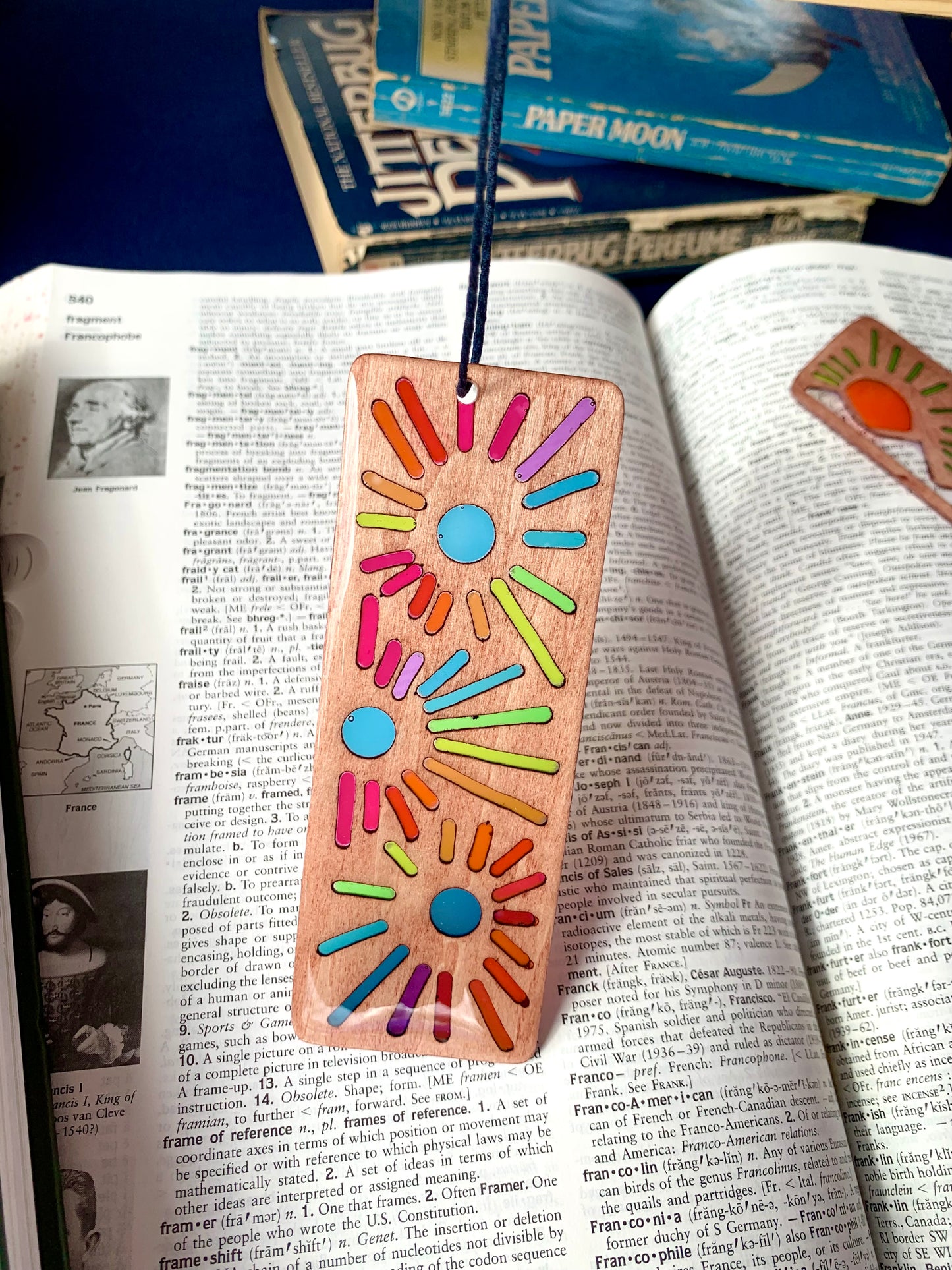 Sunburst Wood & Resin Bookmark - Teak Rainbow