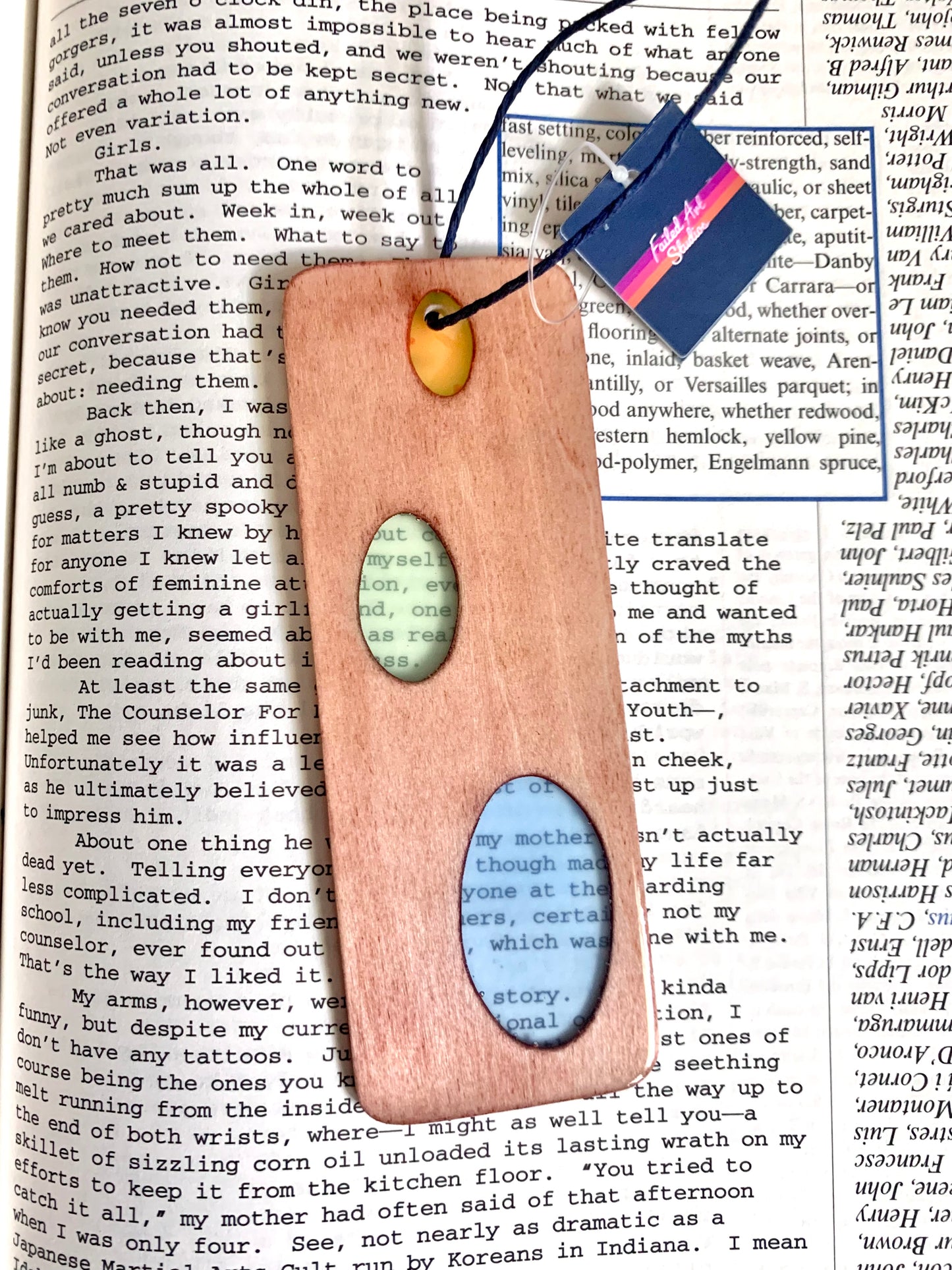 Ovals Wood & Resin Bookmark - Teak