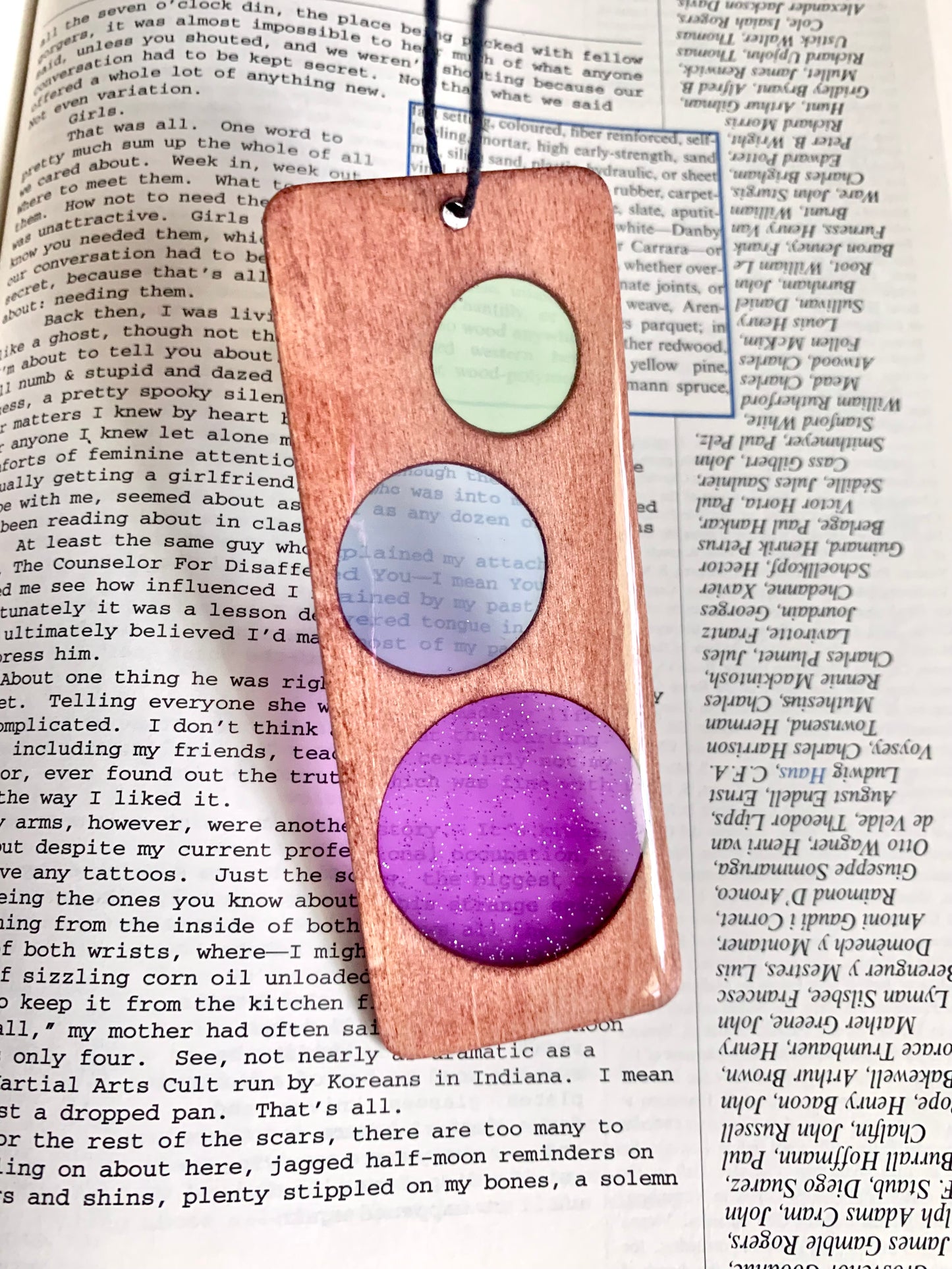 Circles Wood & Resin Bookmark - Teak
