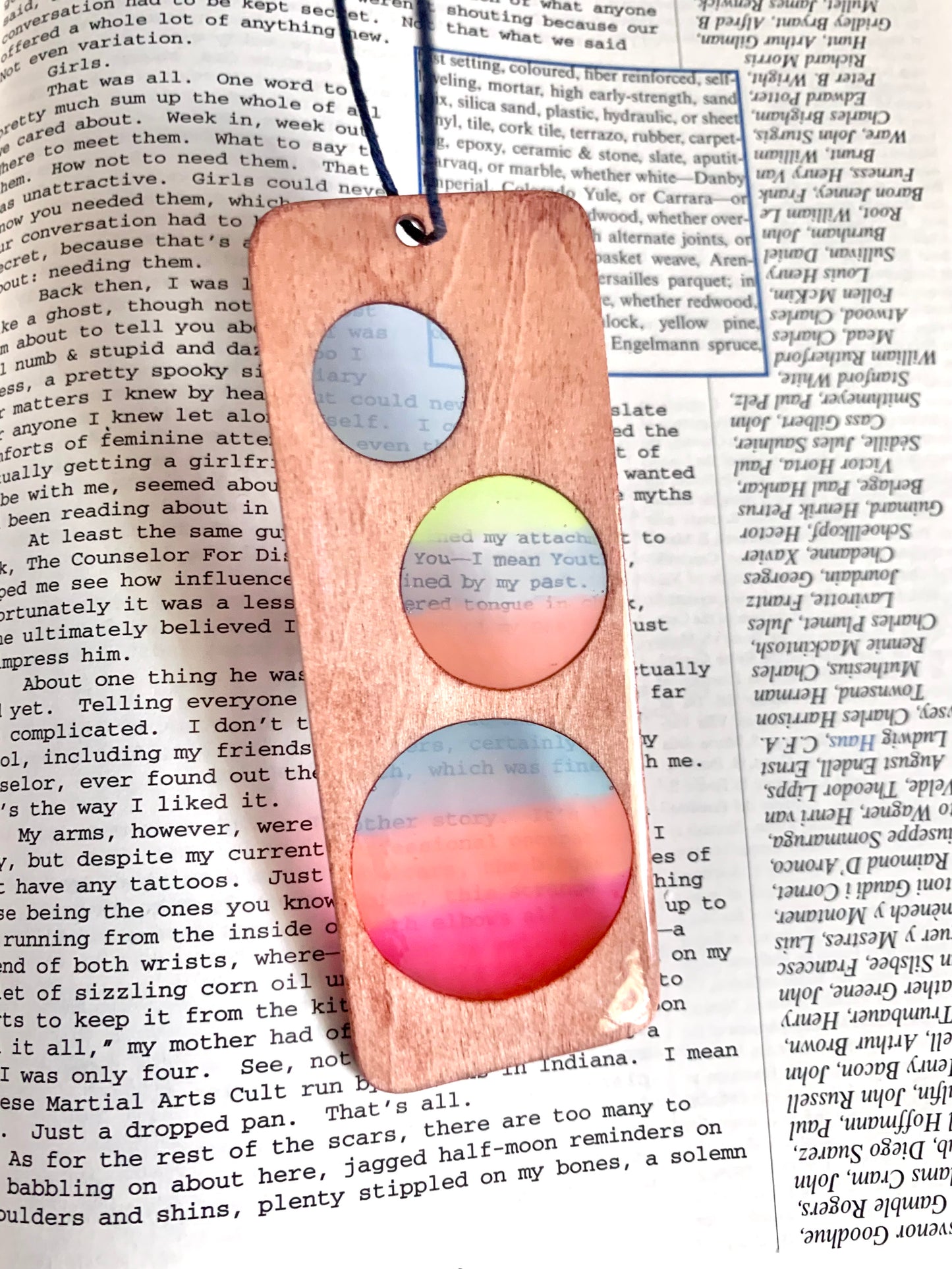 Circles Wood & Resin Bookmark - Teak Sunrise