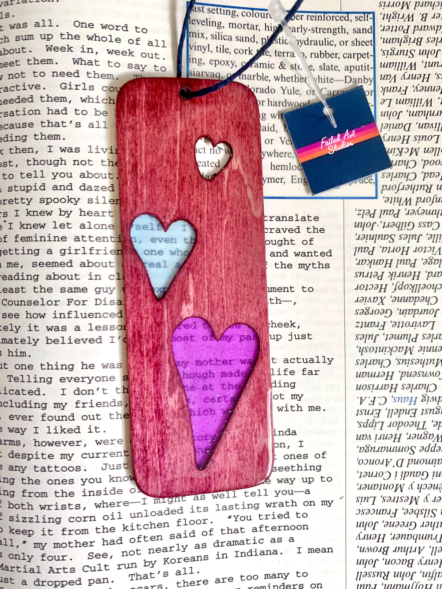 Hearts Wood & Resin Bookmark - Rosewood