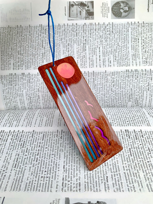 Ocean Sunset Wood & Resin Bookmark - Vivid Cognac