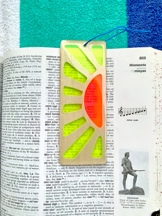 Sunrise Wood & Resin Bookmark - Natural Basswood